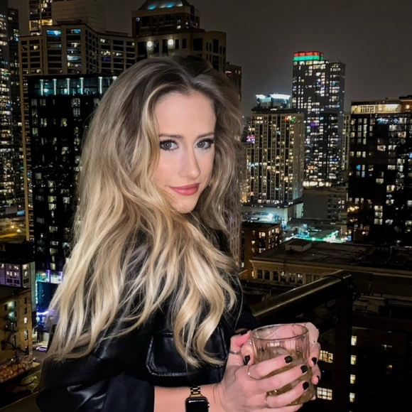 Meet your maker, Laur - Picture 1 of 5